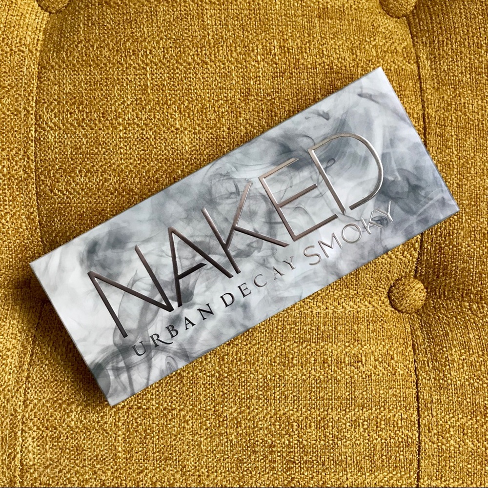 *NAKED* URBAN DECAY SMOKY PALETTE EYESHADOWS - Picture 1 of 4